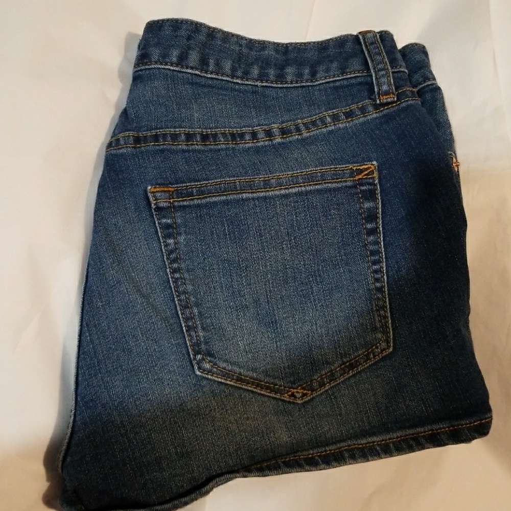 Gap shorts - Picture 2 of 2